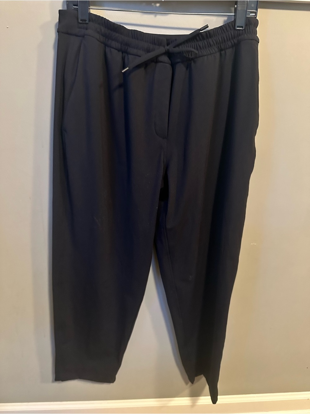 lululemon athletica Black Straight-Leg Jogger Pants